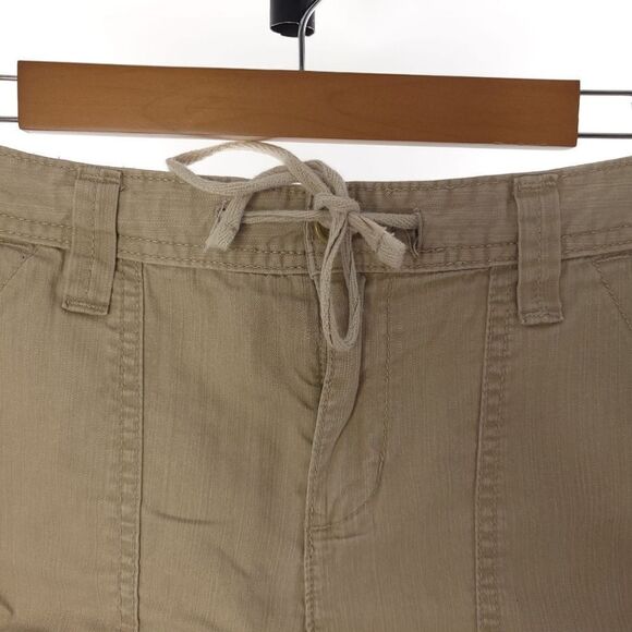 Tommy Hilfiger Khaki Rolled Up Shorts Womens Size 12 - Picture 4 of 16